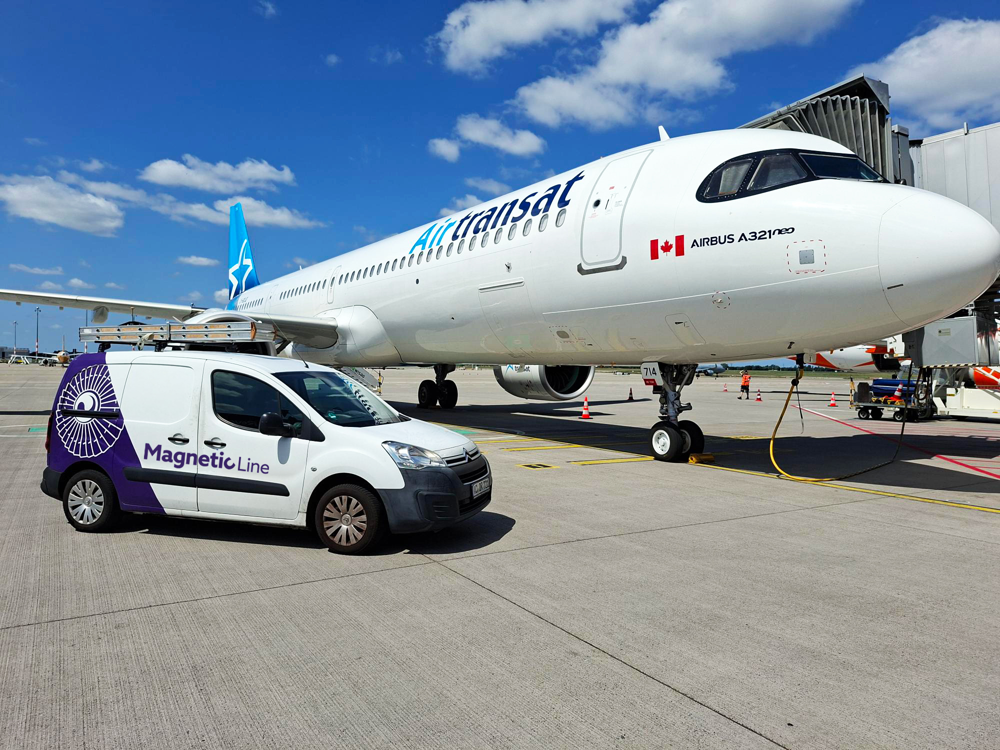 Magnetic Line Signs Two-Year Maintenance Agreement with Air Transat